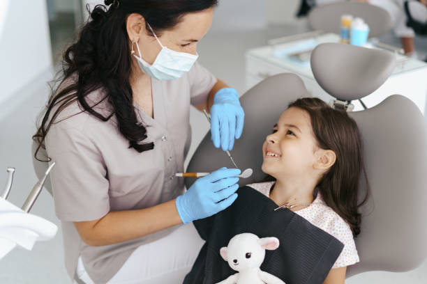 Best Urgent Dental Care  in Tichigan, WI